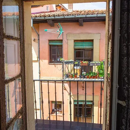 Homestay Bohemia Plaza Mayor Ii- Leon