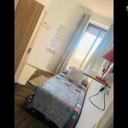 Homestay Bohemia Plaza Mayor Ii- Leon