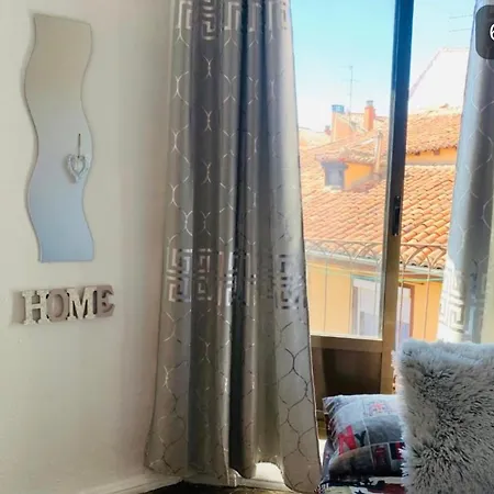 Homestay Bohemia Plaza Mayor Ii-
