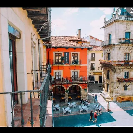 Bohemia Plaza Mayor Ii- * Leon